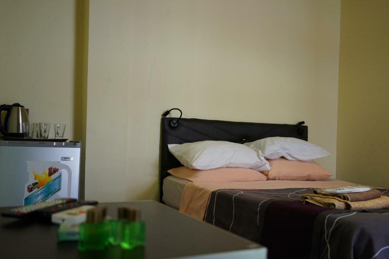 Ponto Hotel Kobuleti Room photo