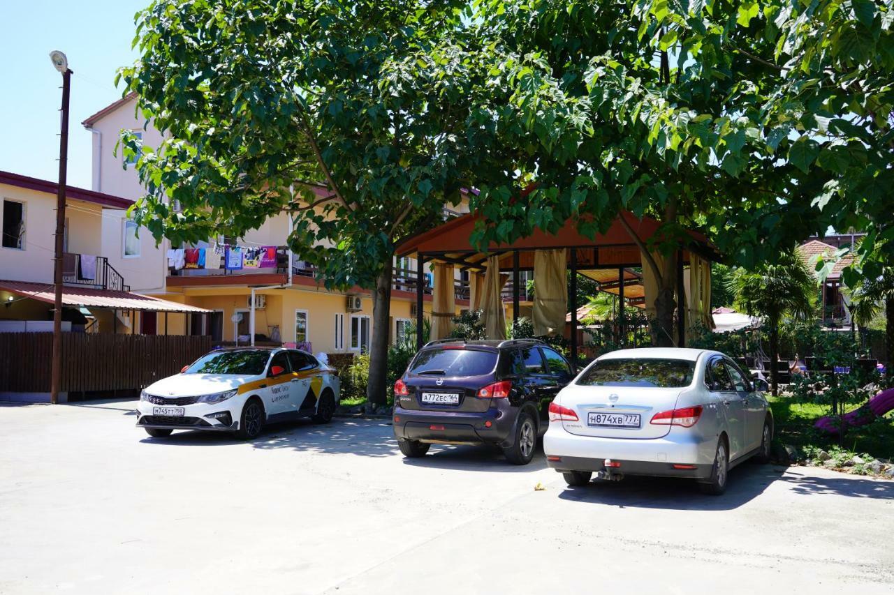 Ponto Hotel Kobuleti Exterior photo