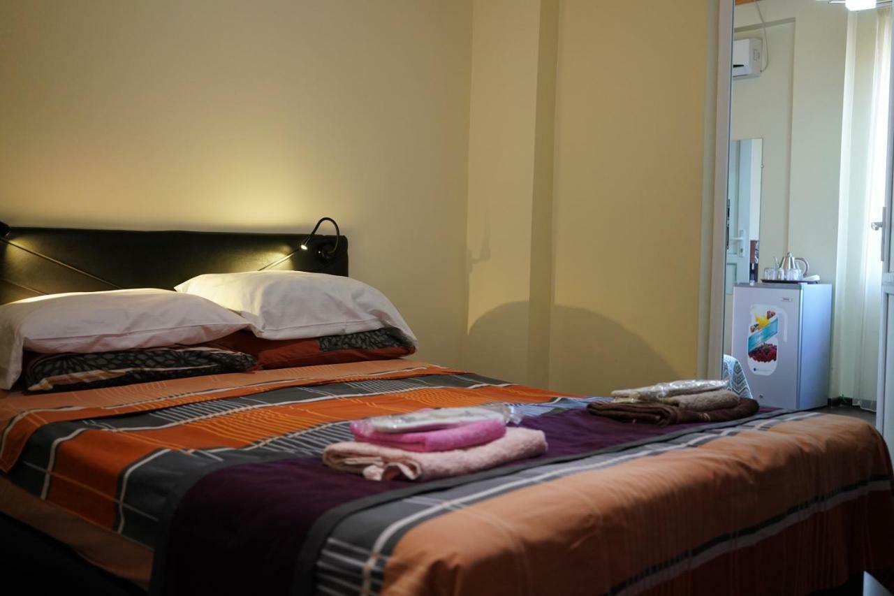 Ponto Hotel Kobuleti Room photo
